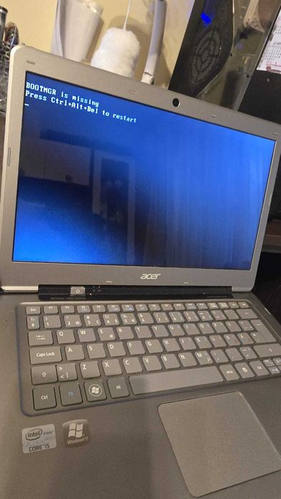 Laptop Acer Aspire S3 - foarte subtire
