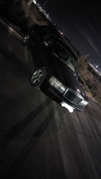 Мерседес 190 Е 700