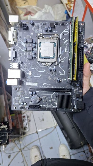 Продам материнскую плату