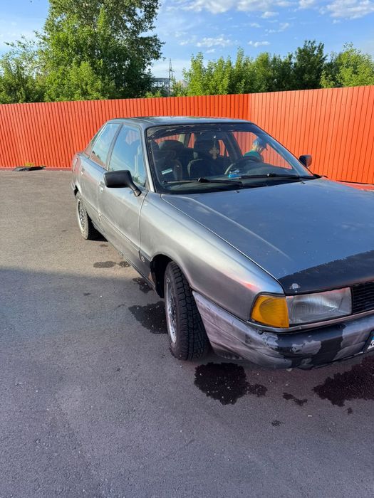 Продам Ауди 80 б3
