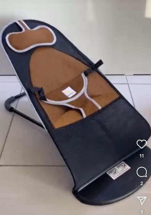 Шезлонг детский новый