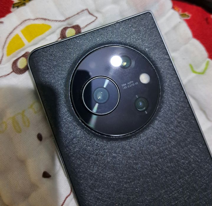 Techno phantom v 12/512gb EAC nokia 3310