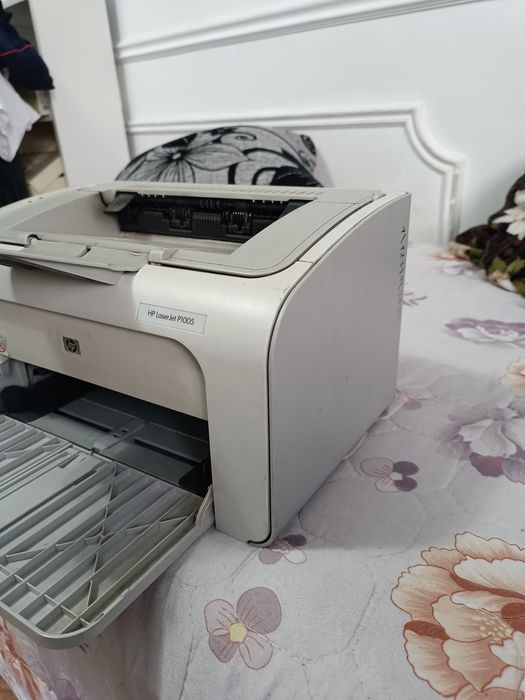 Принтер HP Laser Jet P1005 (А4, черно-белый, лазерный)