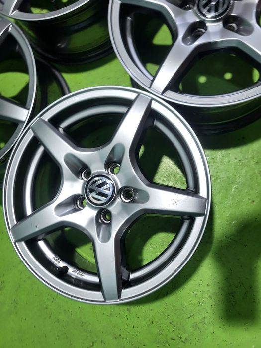 15 5x100 Vw Polo Skoda Audi Seat лети джанти 5х100