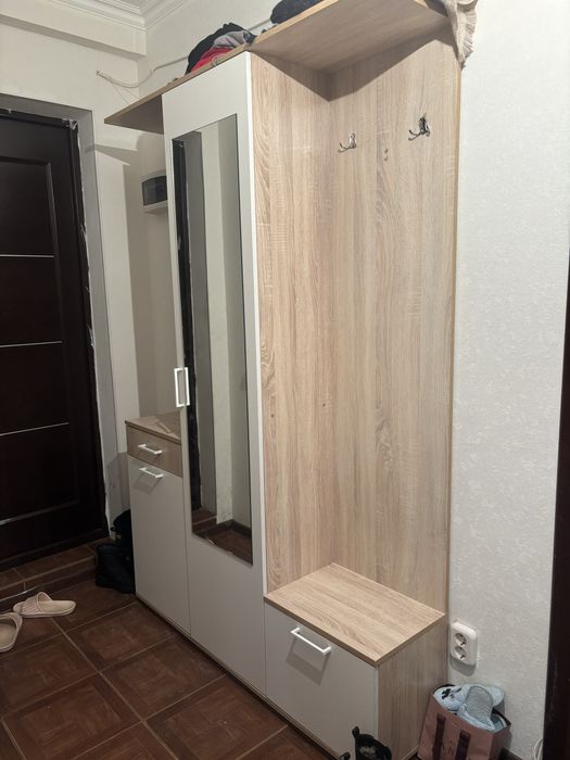 Продам прихожую