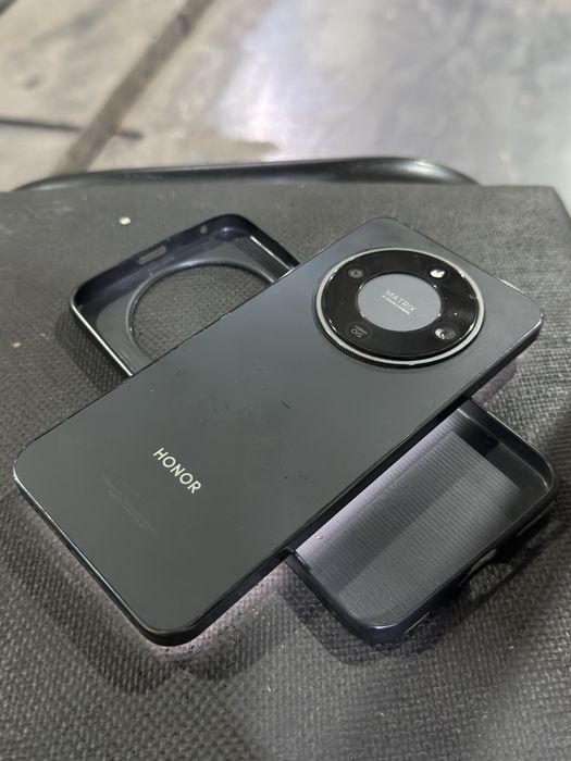 Honor x9d madel apesaniyani uqib kurib tel qilingizar iltimos