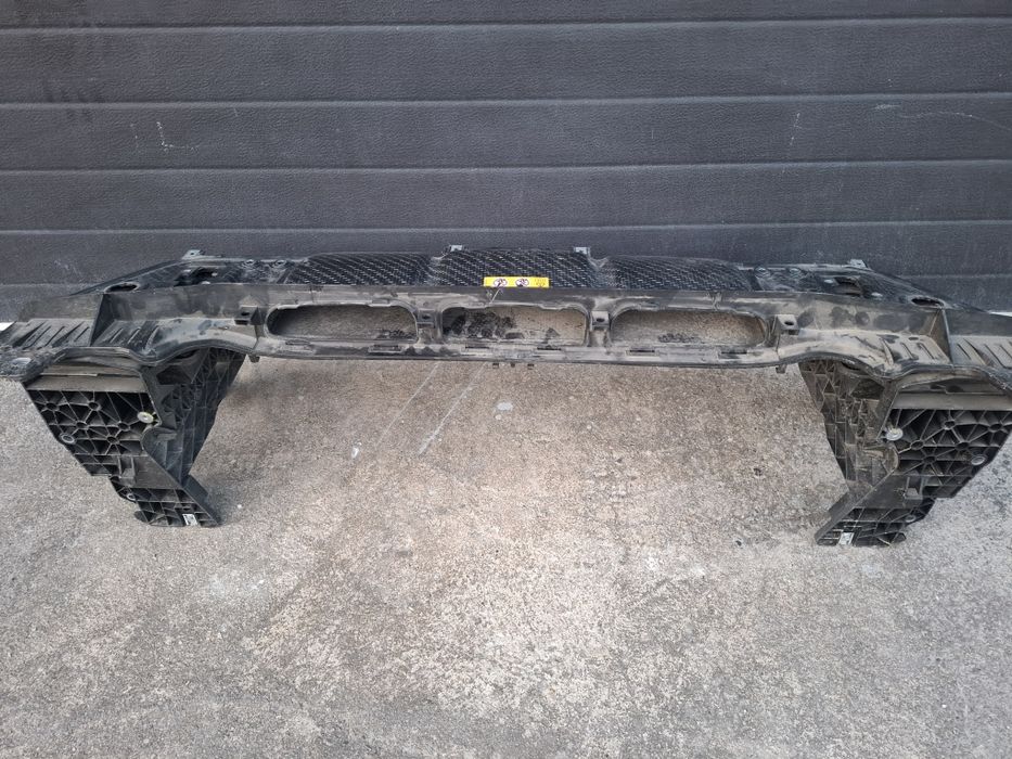Trager masca fata mercedes gle w167