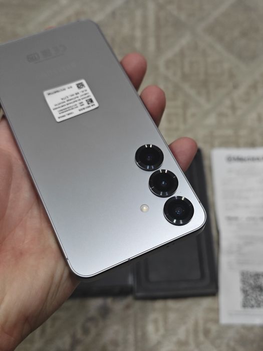 Samsung S25 256Gb 5G