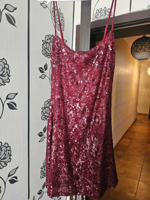 Дамска рокля бордо