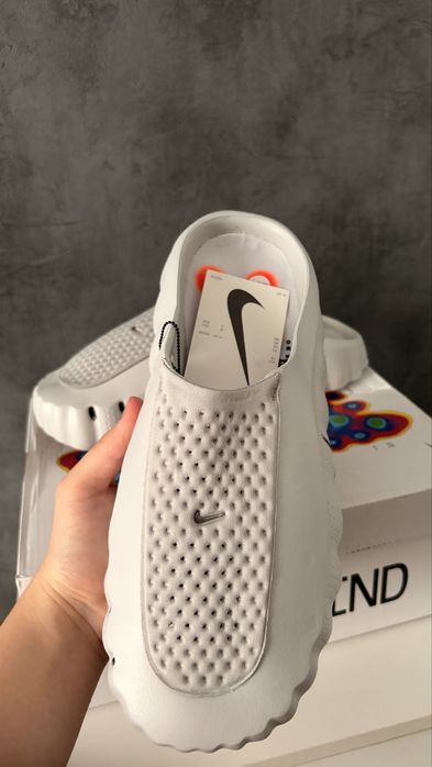 Шлепки Nike Mind 001