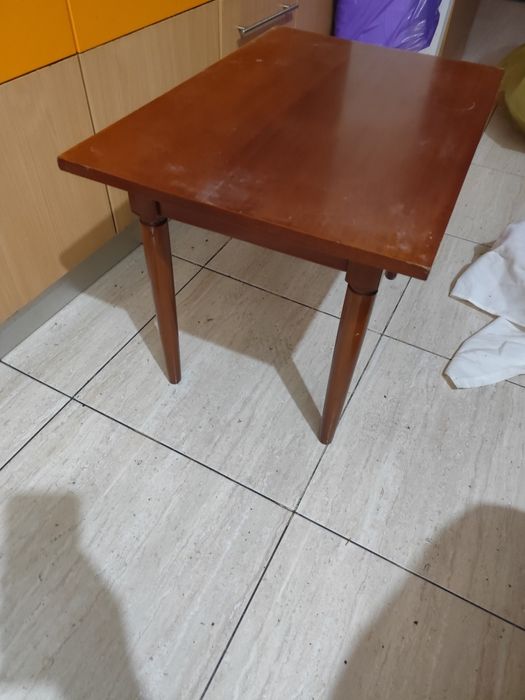 Masuta de cafea.