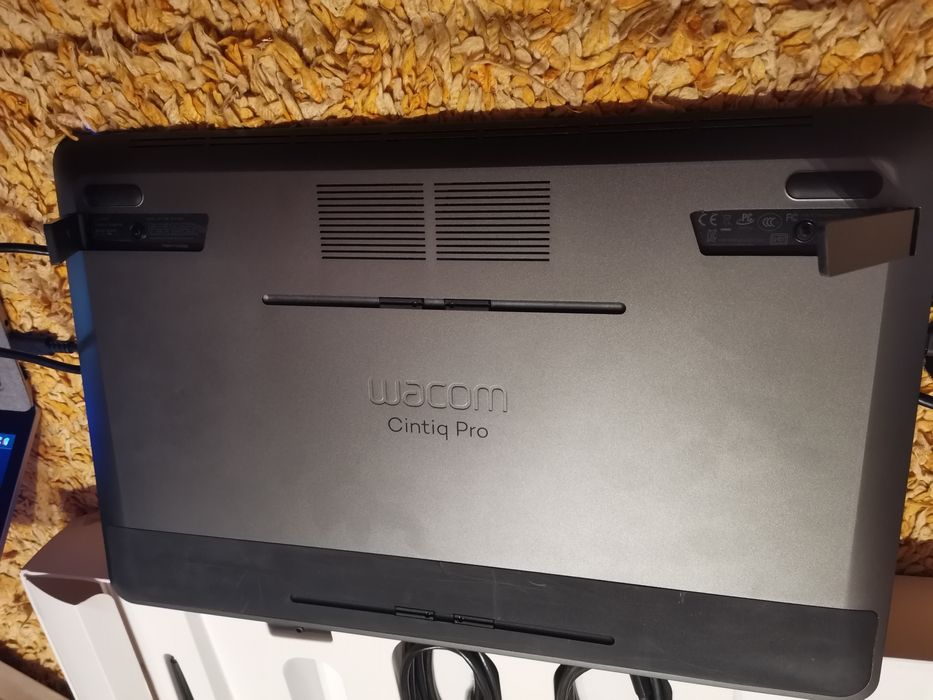Tabletă grafică Wacom Cintiq pro 16 inch 4k touchscreen i