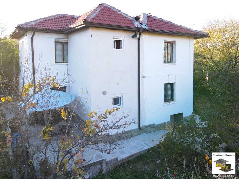 Продава се Къща в с. Буря, Област Габрово - 140 кв.м за 422 €/кв.м - Снимка #2