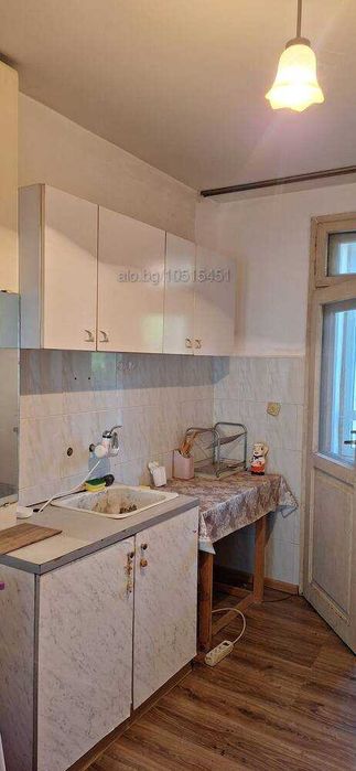 Дава се под наем  в Велико Търново, Акация - 30 кв.м за 150 € - Снимка #1