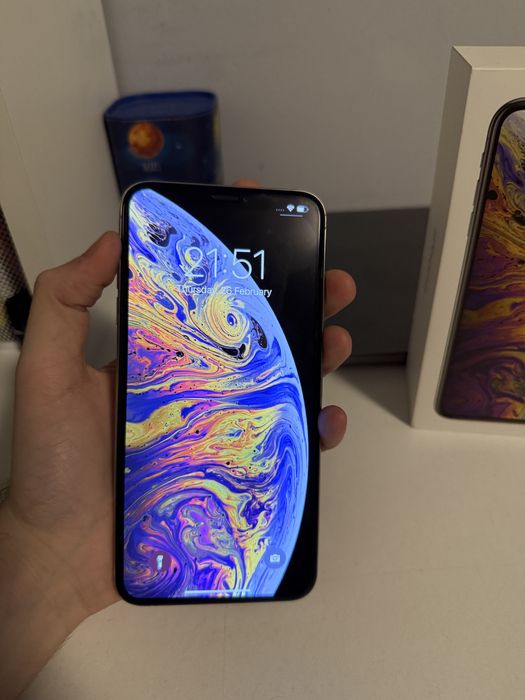 iPhone XS Max silver 64GB iOS 15