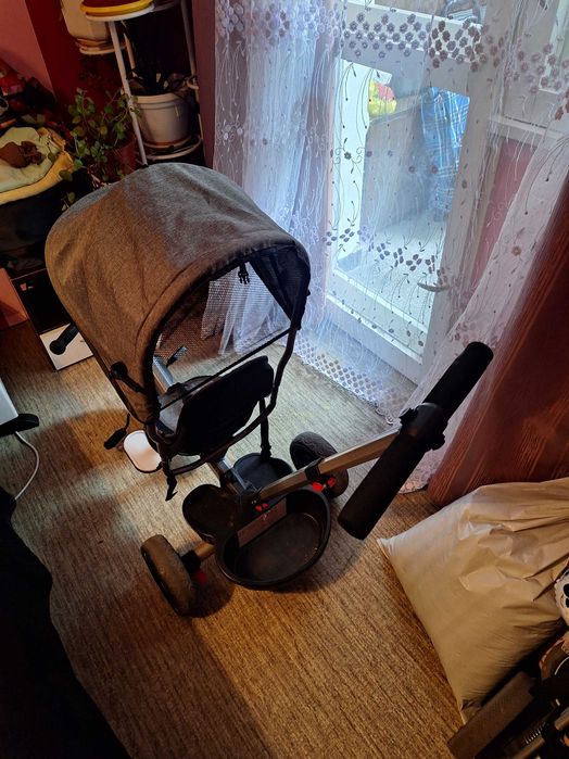 Продавам триколка става и на колело