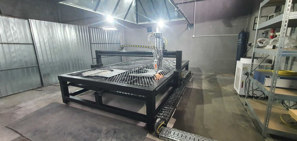 CNC router, plasma, laser fibra, 3-5 axe, factura