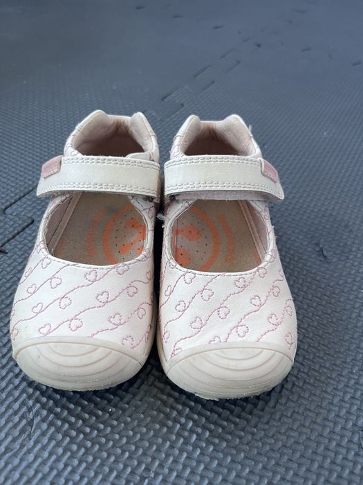 Sandale din piele Biomecanics, roz, marimea 23
