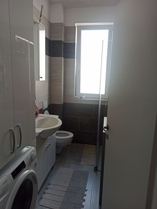 Proprietar vând apartament