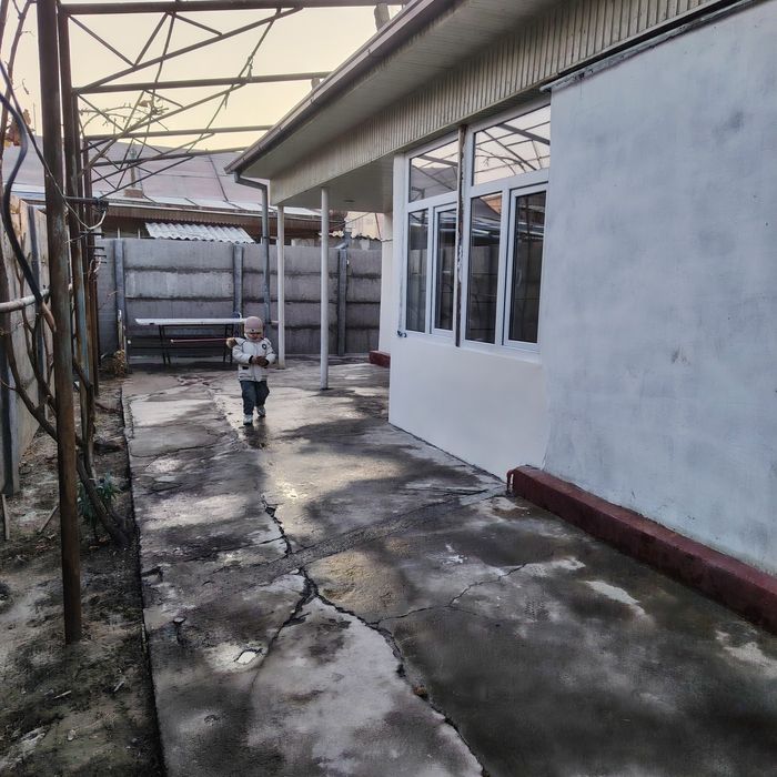 Ижарага ховли уй