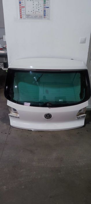 Haion volkswagen vw tiguan 2.0 an 2010 cod culoare LB9A