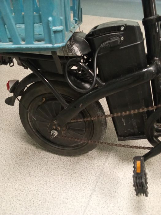 Продавам сгъваемо мини ел колело 14 инча  300 евро