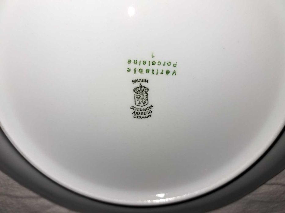 set serviciu farfurii portelan Bavaria Schuman 12 persoane 43 piese