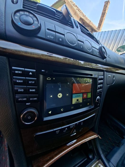 Mercedes-Benz E220 Classic