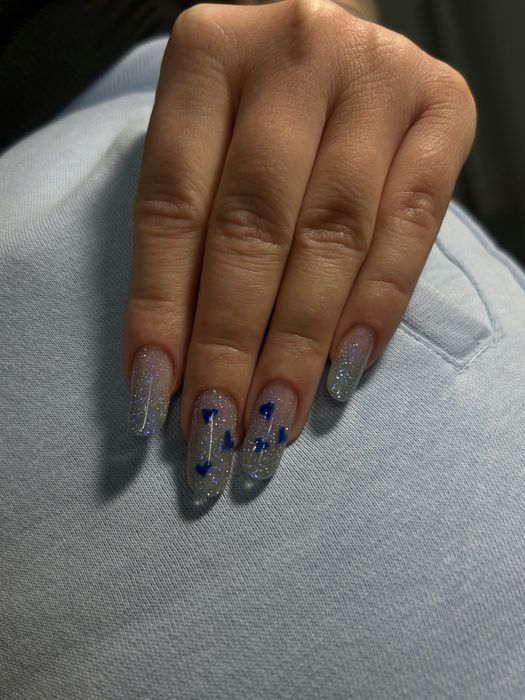 Unghii cu gel/ Manichiura