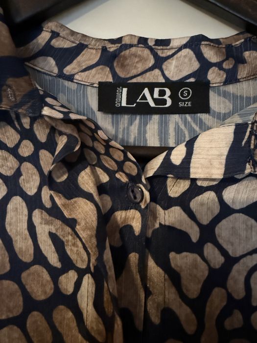 Дълга риза Answear Lab