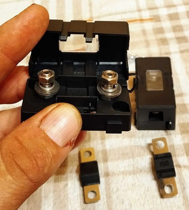 Suport siguranta MIDI + siguranta fuzibila 150A