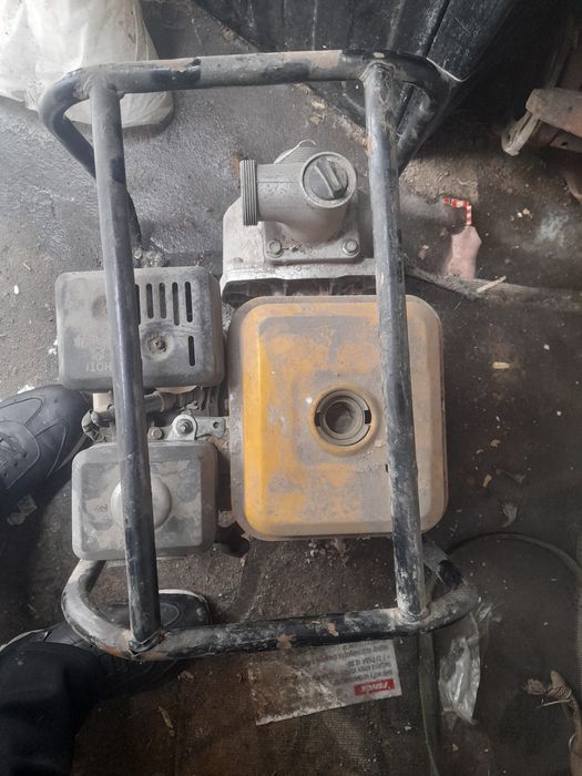 Мото помпа вадинои