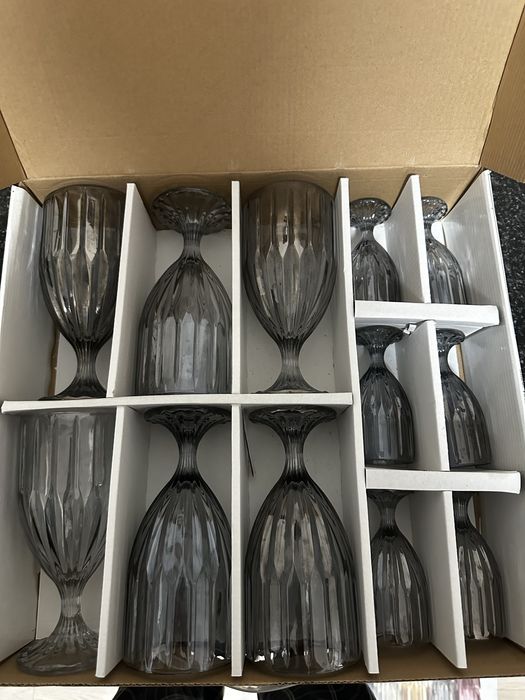 Посуда бокалы рюмки на ножках