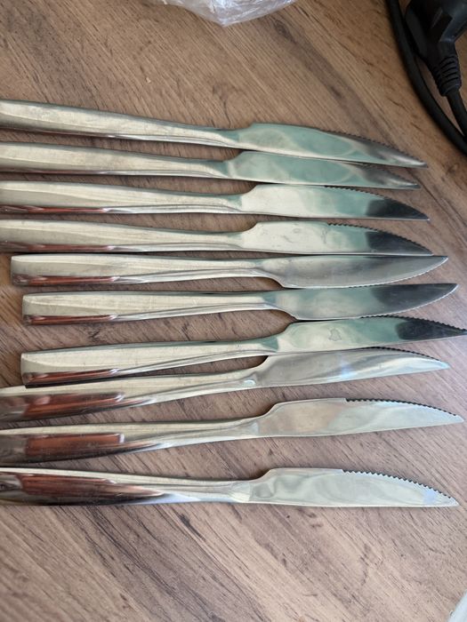 Продам ножи сервировочные