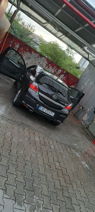 Opel astra h GTC