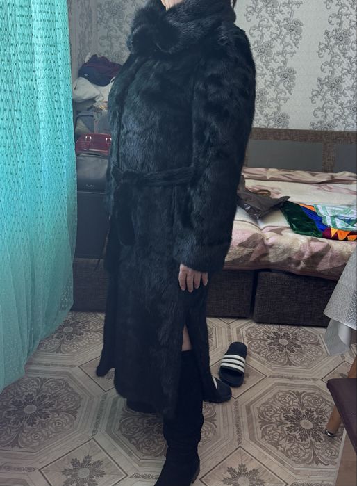 Продам норковую шубу