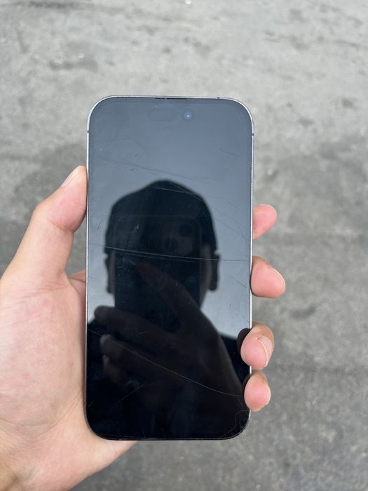 iPhone 14 pro ,есть торг