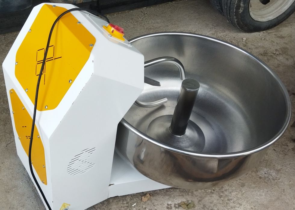 Тестомес в новом состоянии