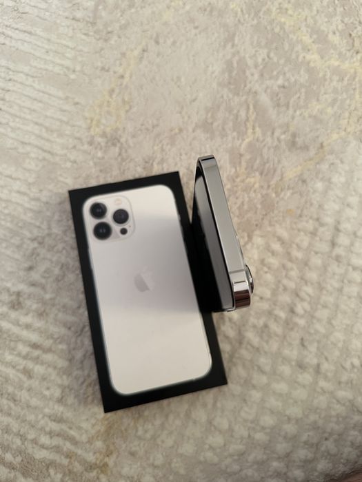 Продам iPhone 13 Pro Max