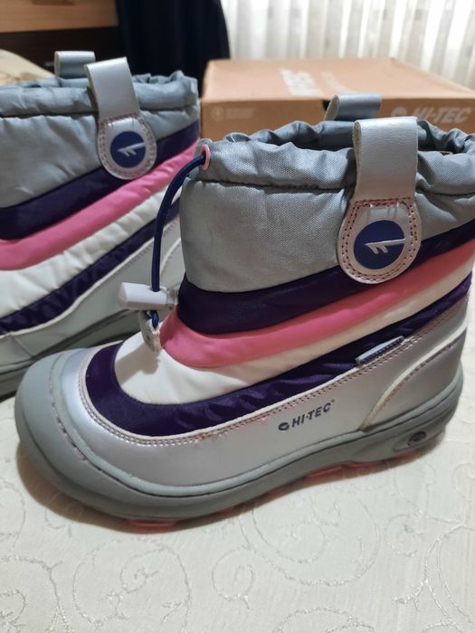 Апрески за момиче HI-TEC номер35 35