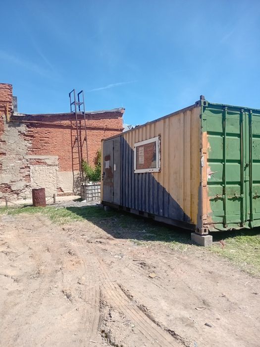 Продам вагончик шиномонтаж