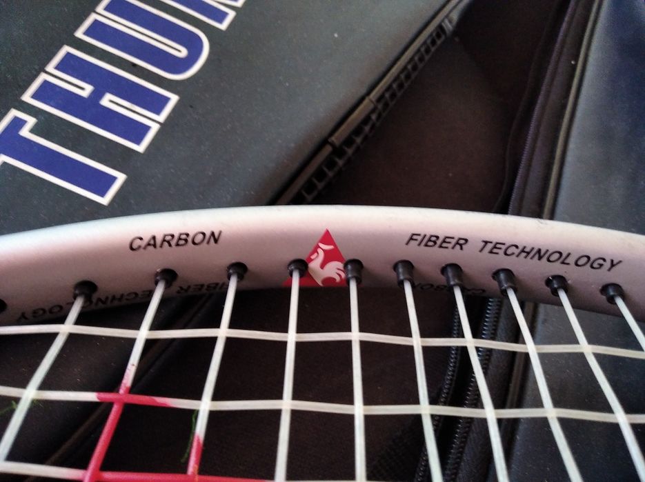 Карбонови тенис ракети