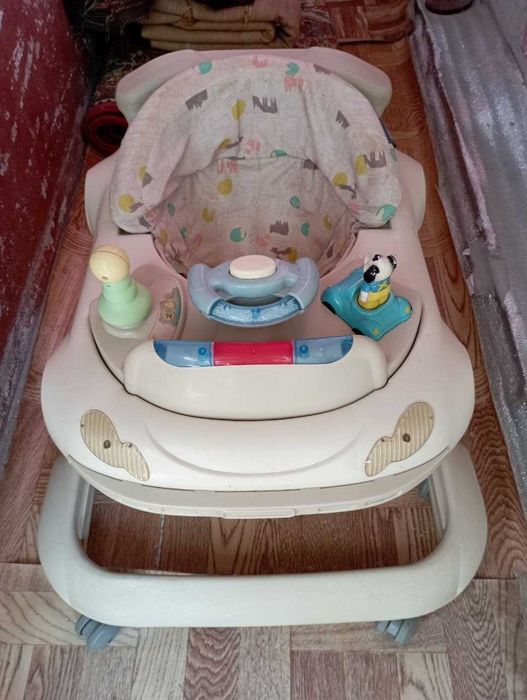 Продам ходунки в хорошем состоянии