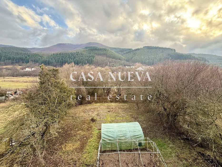 Къща в с.Искрец, гр.Своге