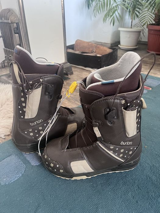 Обувки за сноуборд Burton