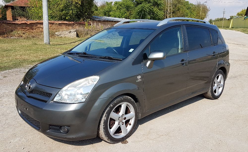 Toyota Corolla Verso 2.2 DCAT T180 на части Тойота Корола Версо 2.2