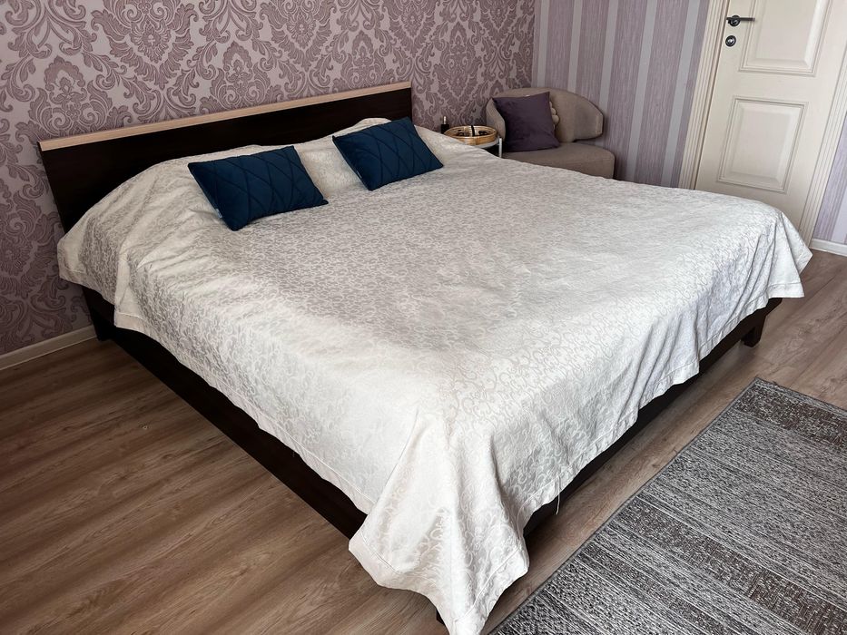 кровать , 180/200