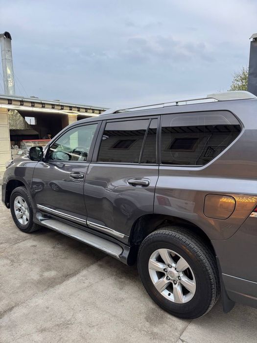 Продается Toyota Prado 2014 г. 2.7 л.                    Состояние отл