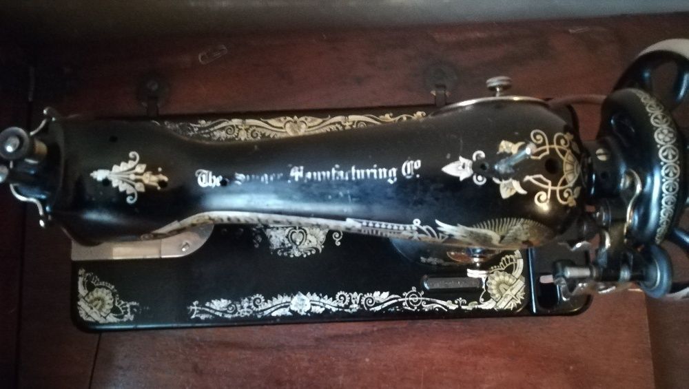 Крачна шевна машина Сингер / Singer