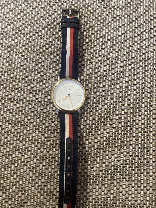 Дамски часовник tommy